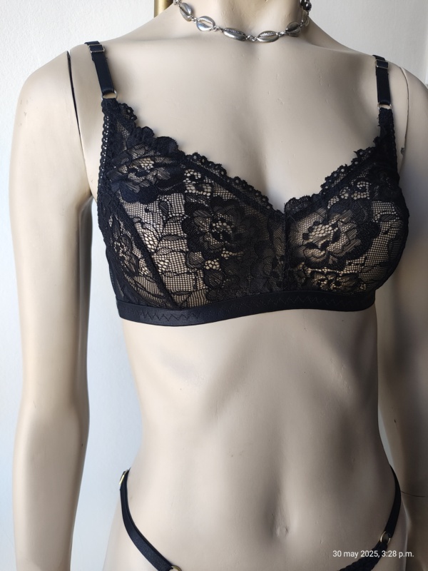 Conjunto Negro - Encaje y microtul - Image 2