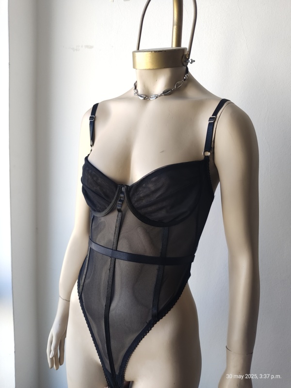 Body de microtul Negro - KATE