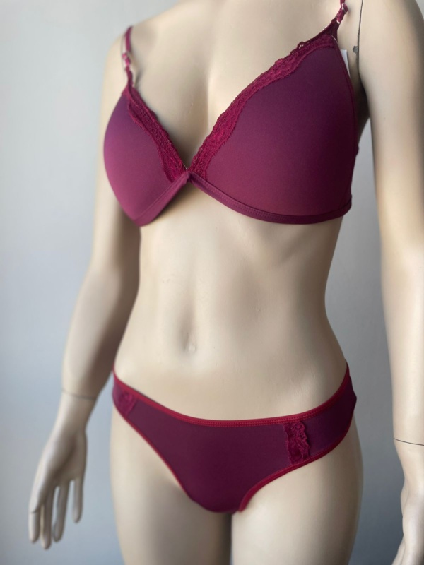Conjunto triangulo soft microfibra – Bordó