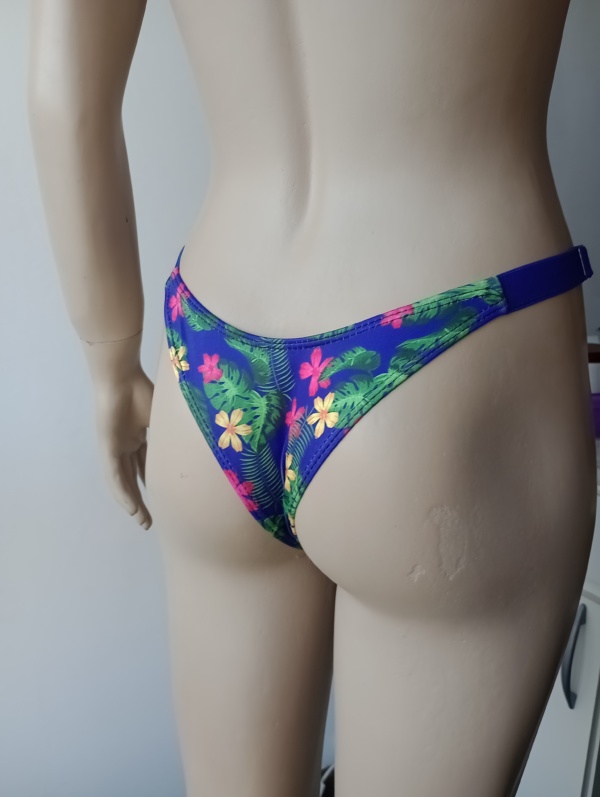 Bombi tela de bikini - Estampa flores - Image 2