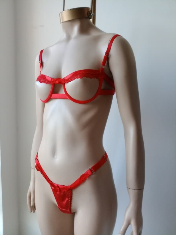 Conjunto erótico con arco - Rojo